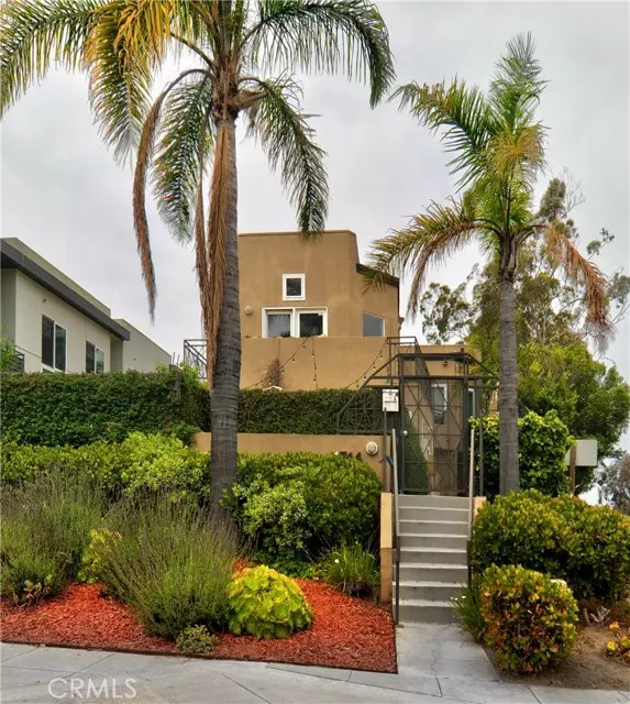 1744 10th Street #1, Santa Monica, CA 90404