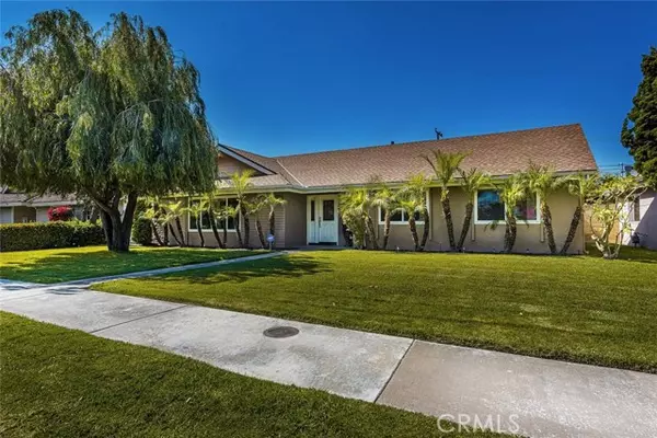 5631 Heil Avenue, Huntington Beach, CA 92649