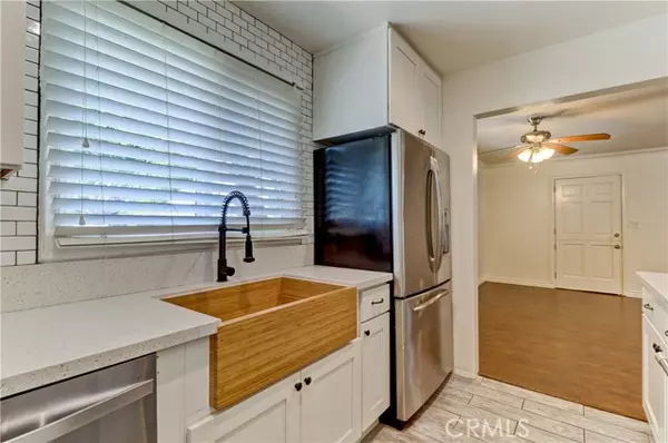 1741 Tustin Avenue #22A, Costa Mesa, CA 92627