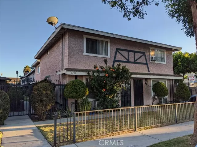 Paramount, CA 90723,7320 Richfield Street #102
