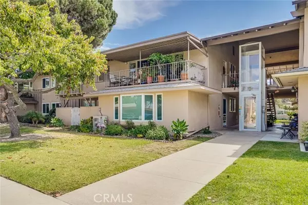 13342 Del Monte Drive #5K, Seal Beach, CA 90740