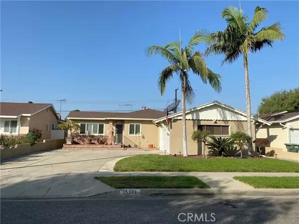 15509 Fanshaw Avenue, Paramount, CA 90723