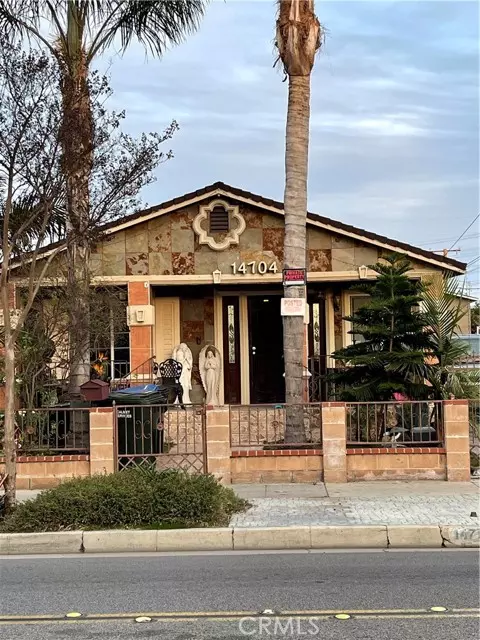 14704 Orange Avenue, Paramount, CA 90723