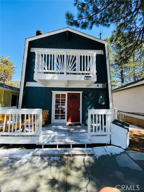 621 Vista Avenue, Sugarloaf, CA 92386