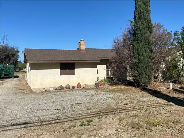 19825 Smith Road, Perris, CA 92570