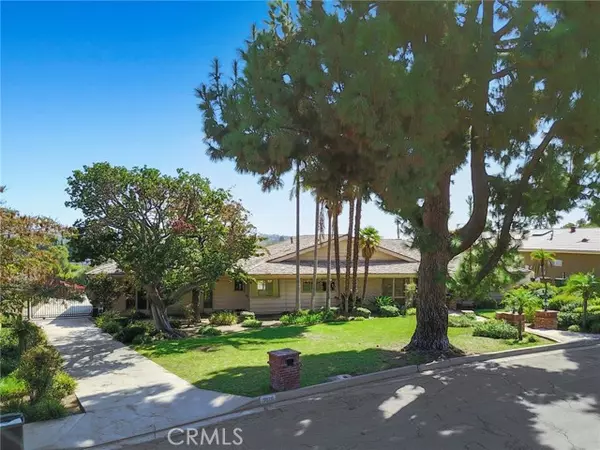 3020 Terraza Place, Fullerton, CA 92835