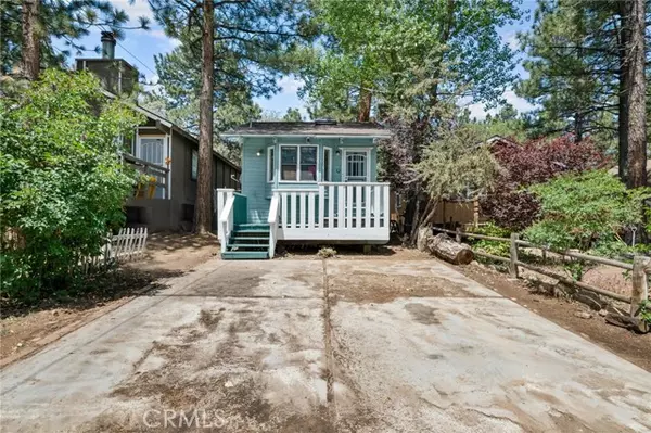 462 Imperial Avenue, Sugarloaf, CA 92386