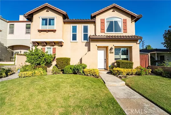 10782 Chestnut Street #A, Los Alamitos, CA 90720