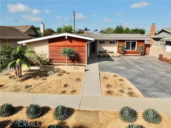 12151 Pine Street, Los Alamitos, CA 90720