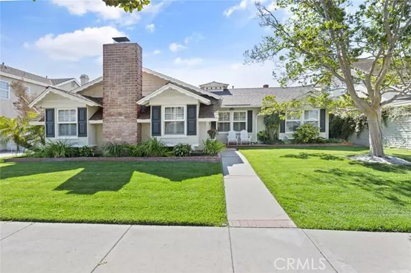 11262 Kensington Road, Los Alamitos, CA 90720