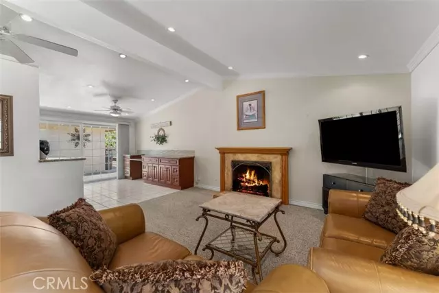 Santa Ana, CA 92704,829 S Elliott Place