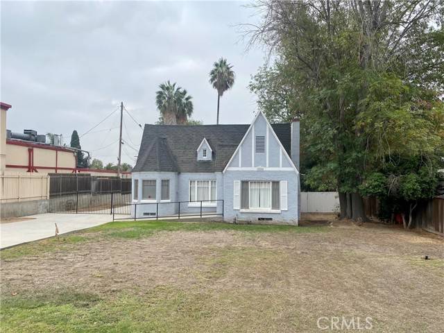 Whittier, CA 90603,15844 Whittier Boulevard