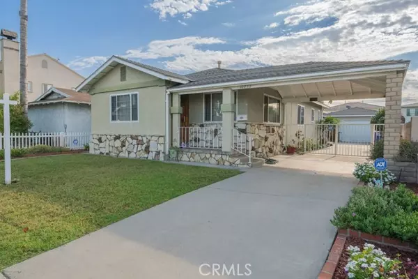 10832 Reagan Street, Los Alamitos, CA 90720