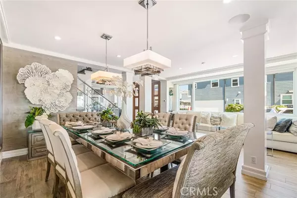 Newport Beach, CA 92663,2800 W Oceanfront