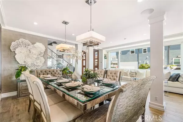 Newport Beach, CA 92663,2800 W Oceanfront