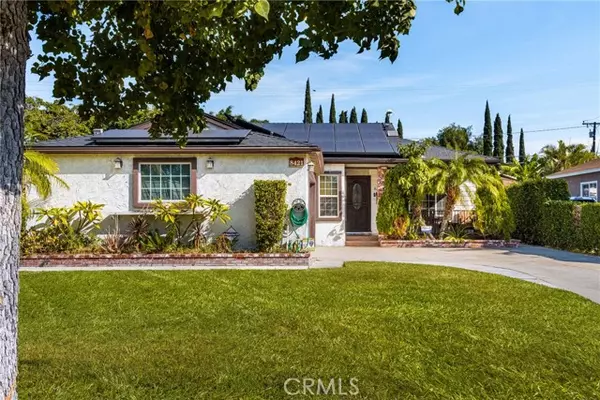 Downey, CA 90242,8421 Cavel Street