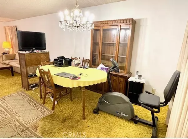 Inglewood, CA 90302,933 Cedar #14