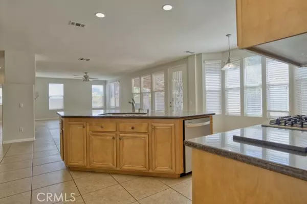 Corona, CA 92883,1696 Tamarron Drive