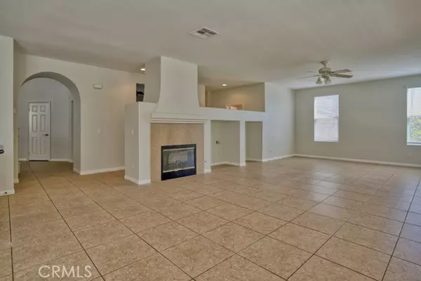 Corona, CA 92883,1696 Tamarron Drive