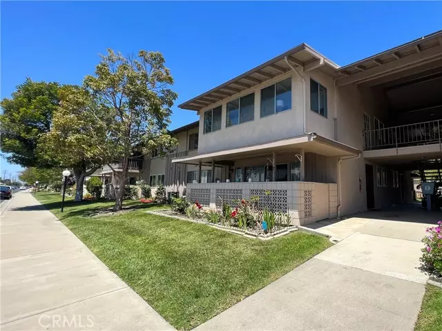 13400 Del Monte, M15-1K, Seal Beach, CA 90740