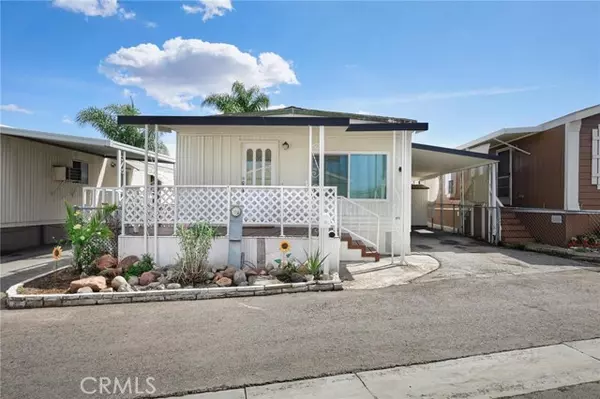 La Habra, CA 90631,1731 W Lambert Road #63