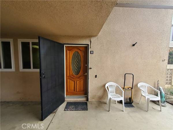 1980 McKinney Way #13H, Seal Beach, CA 90740