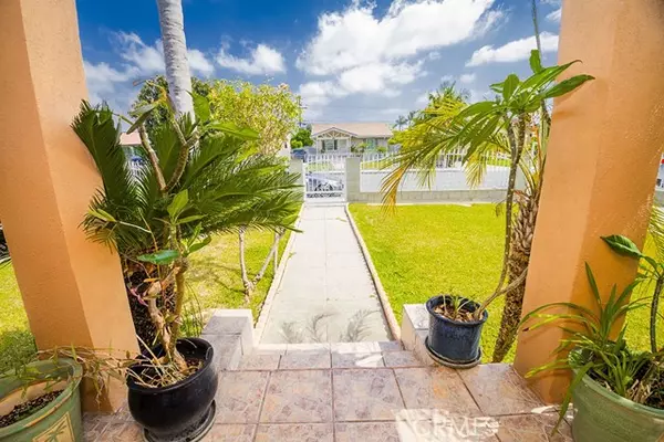 Huntington Park, CA 90255,2742 Olive Street