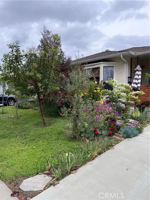 Lakewood, CA 90713,5628 Coldbrook Avenue