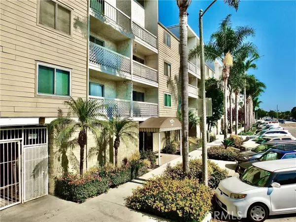 3565 Linden Avenue #141, Long Beach, CA 90807