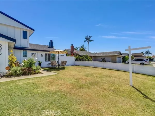 Huntington Beach, CA 92646,9312 Westcliff Drive