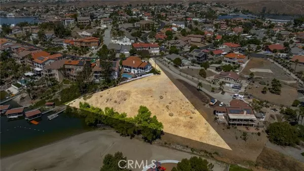 22036 San Joaquin Drive W, Canyon Lake, CA 92587