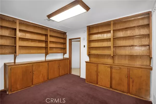 Los Angeles, CA 90044,1101 W Florence Avenue