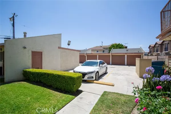 Westminster, CA 92683,13811 Cherry