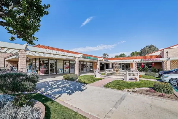 413 E AVENIDA DE LOS ARBOLES, Thousand Oaks, CA 91360