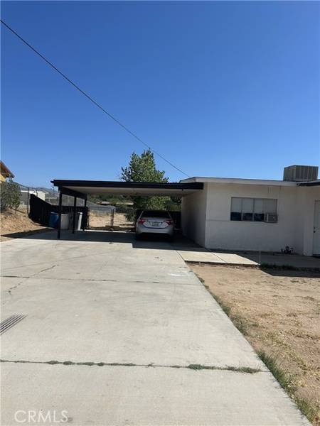 18007 Willow Street, Hesperia, CA 92345