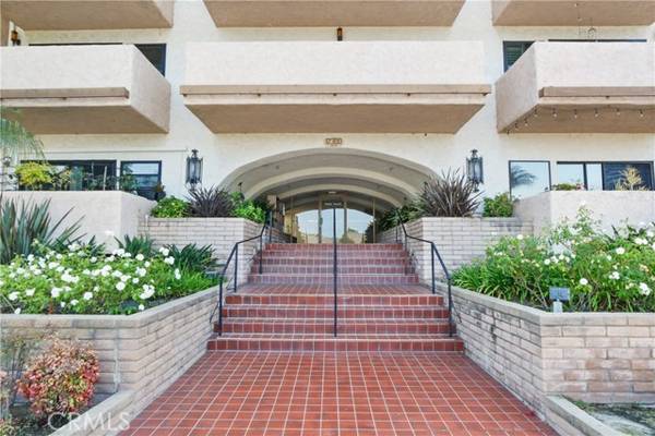 12300 Montecito Road #10, Seal Beach, CA 90740