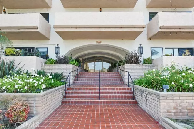 Seal Beach, CA 90740,12300 Montecito Road #10