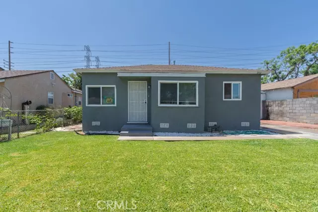 Compton, CA 90221,3712 E Iva Street