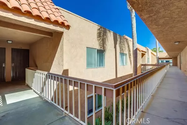 Huntington Beach, CA 92647,6600 Warner Avenue #28