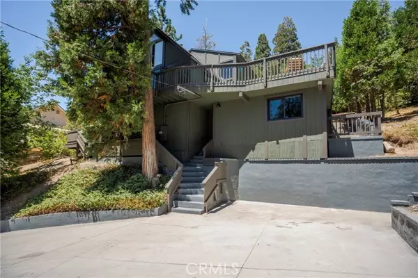 26964 Golf Course Lane, Lake Arrowhead, CA 92352