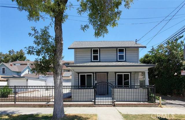 209 S Halladay Street, Santa Ana, CA 92701