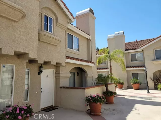 201 Laurel Avenue #17, Brea, CA 92821