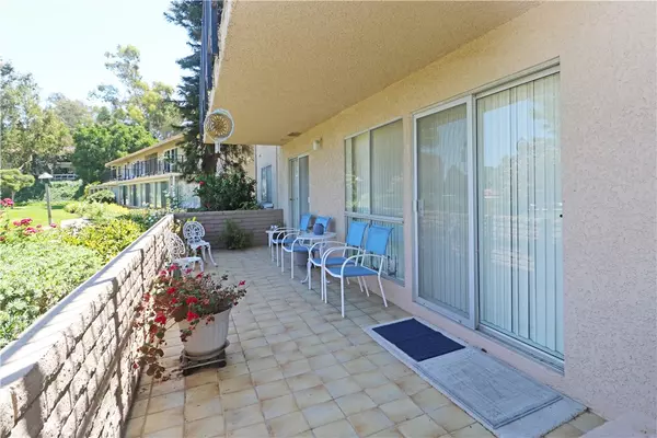 Laguna Woods, CA 92637,5348 Algarrobo #1B