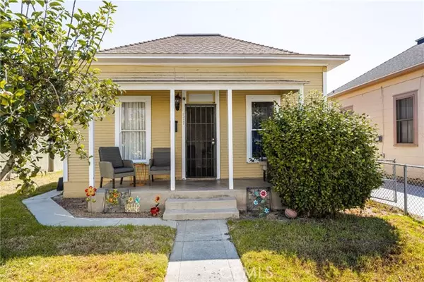 Orange, CA 92866,171 N Cypress Street