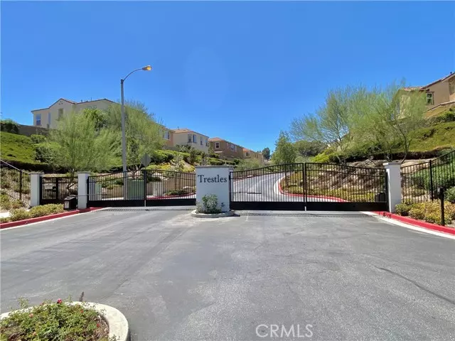 Canyon Country (santa Clarita), CA 91351,19714 Kamm Court