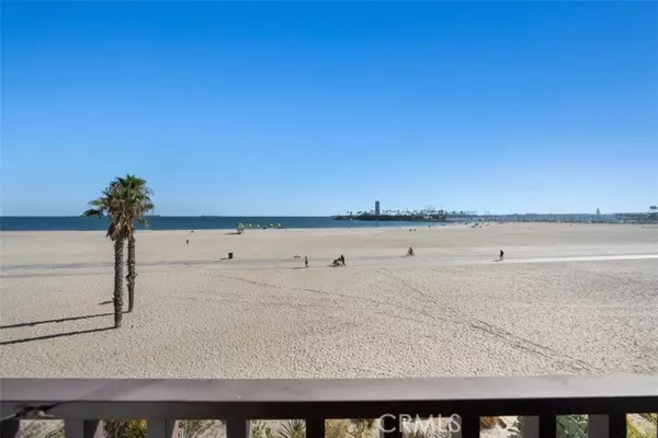 Long Beach, CA 90802,1140 E Ocean Boulevard #242