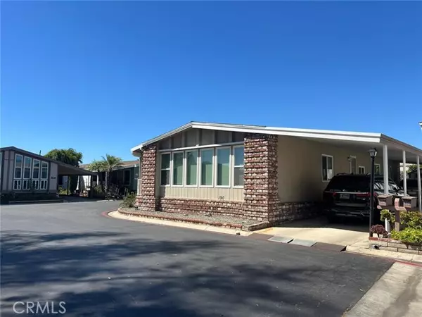 Anaheim, CA 92801,1919 W Coronet Avenue #190