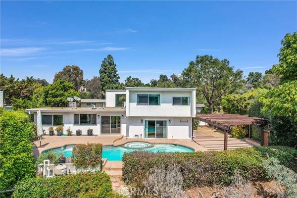 631 Camino Cerrado, South Pasadena, CA 91030