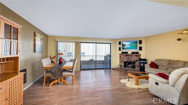 1839 Molino Avenue #2, Signal Hill, CA 90755