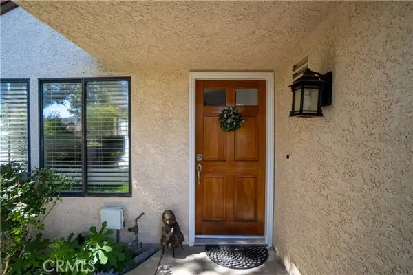 Simi Valley, CA 93063,2252 Oakdale Circle